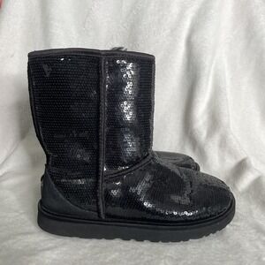 UGG CLASSIC SHORT Cosmos Sequin Boots 1103796 BLACK SUEDE Sheepskin Shearling 7